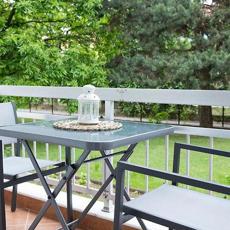 Appartamento Elena Luxury Living Paralía Skotínis Esterno foto