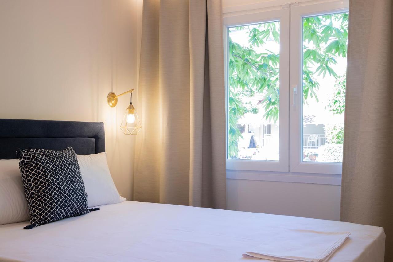 Appartamento Elena Luxury Living Paralía Skotínis Esterno foto