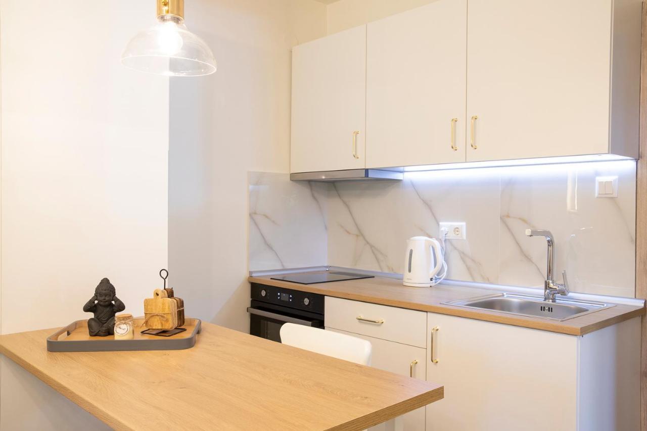 Appartamento Elena Luxury Living Paralía Skotínis Esterno foto