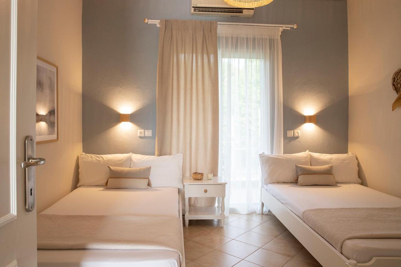 Appartamento Elena Luxury Living Paralía Skotínis Esterno foto
