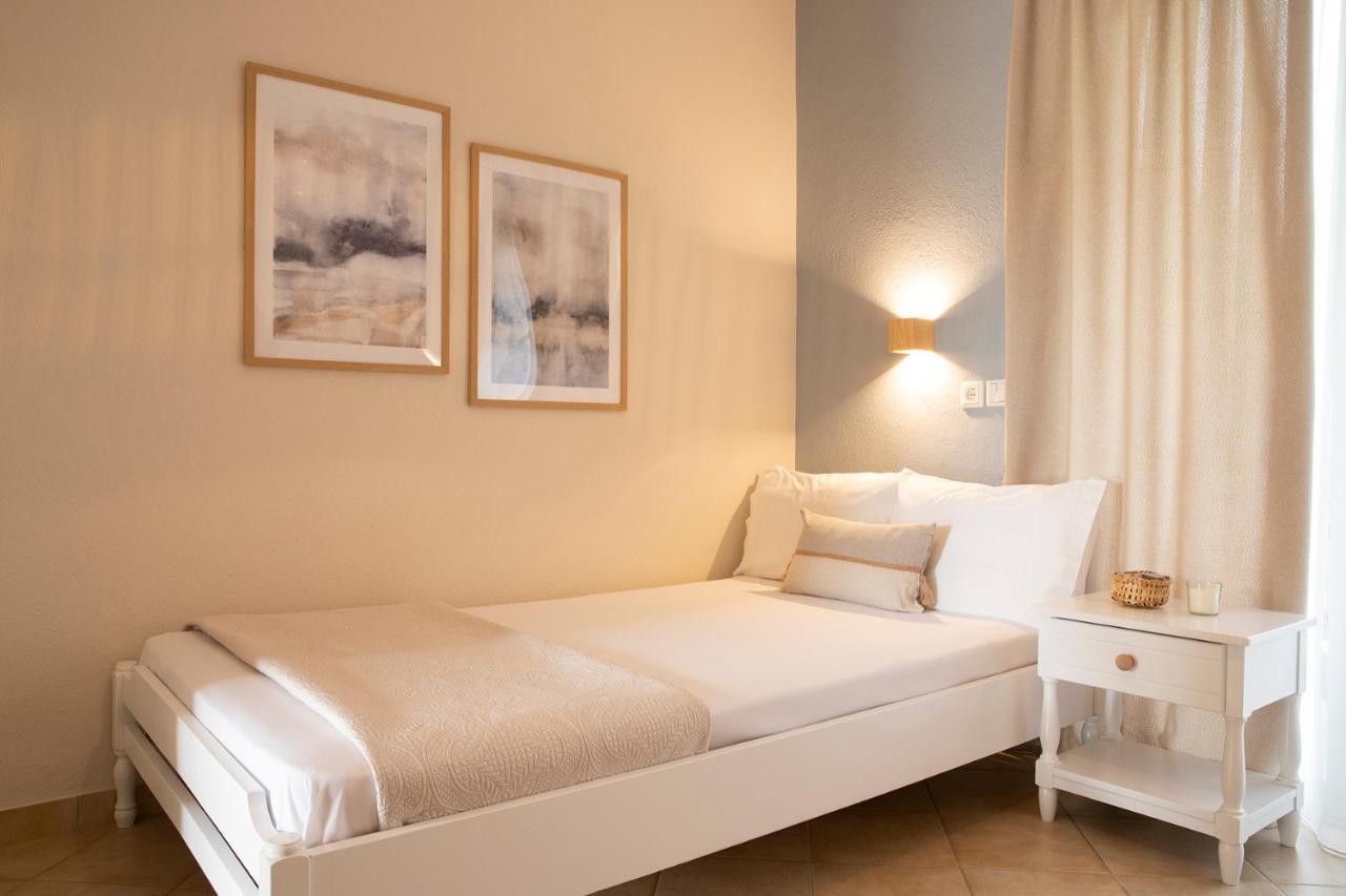 Appartamento Elena Luxury Living Paralía Skotínis Esterno foto