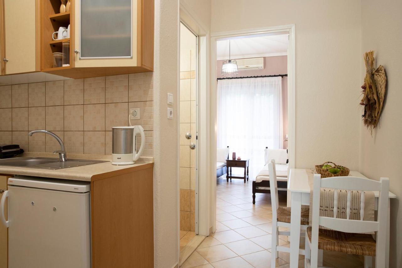 Appartamento Elena Luxury Living Paralía Skotínis Esterno foto