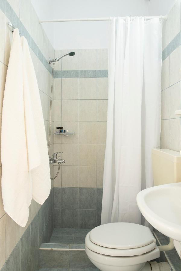 Appartamento Elena Luxury Living Paralía Skotínis Esterno foto